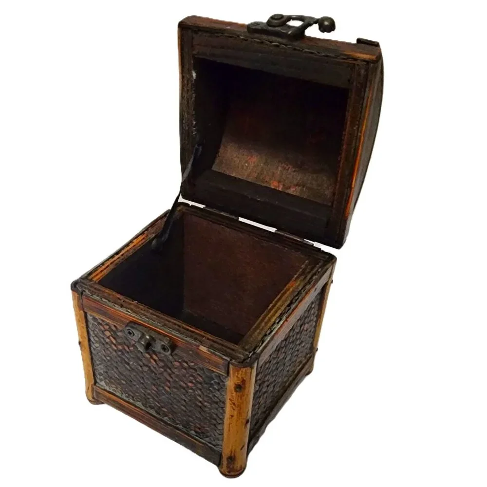 Decorative Woven Wooden Trinket Box with Metal Latch Close